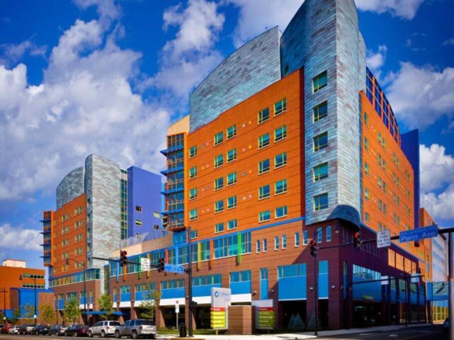 Villa King Bed / Free Parking / Arcade / Bbq / Patio Pittsburgh Esterno foto